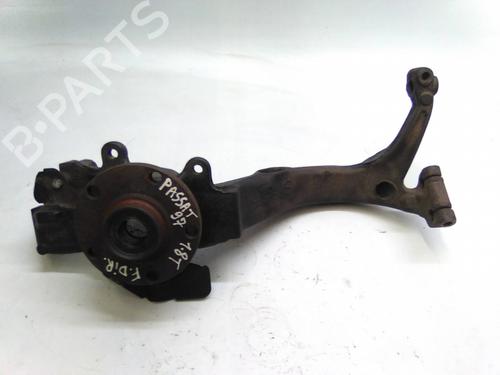 Used Right front steering knuckle Right front steering knuckle VW PASSAT B5 (3B2) 1.8 T (150 hp) 19869473 19869473