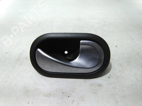 Used Rear right interior door handle Rear right interior door handle RENAULT CLIO III Grandtour (KR0/1_) 1.2 16V Hi-Flex (KR0S) (75 hp) 19869676 19869676