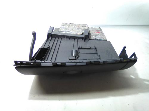 Used Glove box Glove box 19869726 19869726