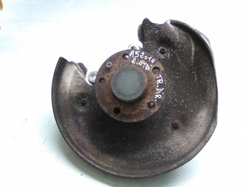 Used Right rear steering knuckle Right rear steering knuckle AUDI A5 (8T3) 2.0 TDI (170 hp) 19869878 19869878