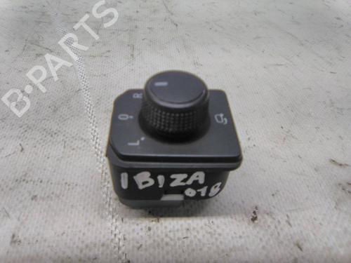 Used Mirror switch Mirror switch SEAT IBIZA V (KJ1, KJG) 1.0 TSI (95 hp) 19869989 19869989