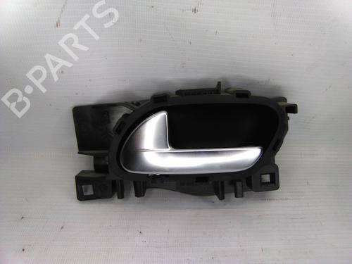 Used Rear left interior door handle Rear left interior door handle 19870704 19870704