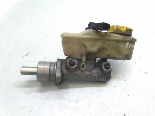 Used Brake master cylinder Brake master cylinder VW POLO III (6N1) 64 1.9 D (64 hp) 22954485 22954485
