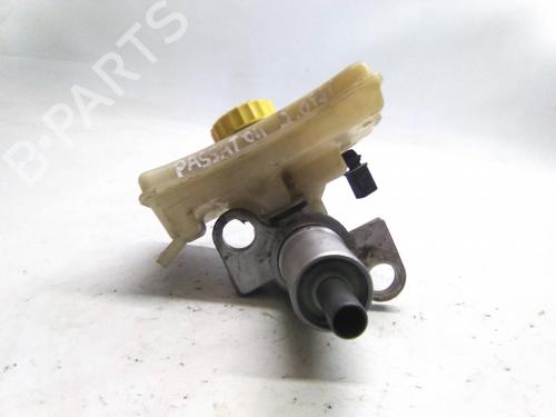 Brake master cylinder VW PASSAT B7 (362) 2.0 TDI | BP19870846M77 - Image 2
