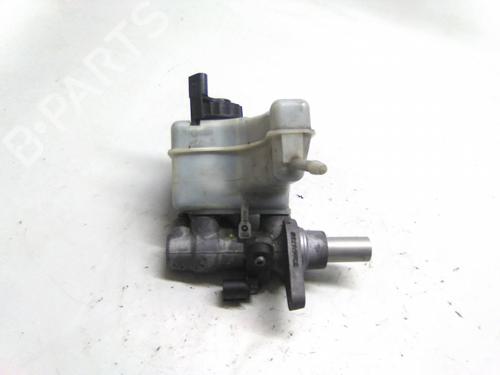Brake master cylinder VW PASSAT B6 (3C2) 1.9 TDI | BP22939307M77 - Image 3