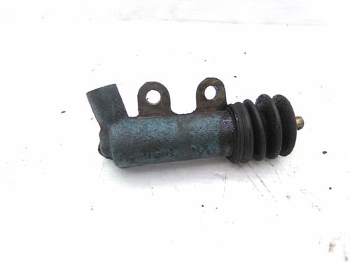 Used Clutch slave cylinder Clutch slave cylinder 19870977 19870977