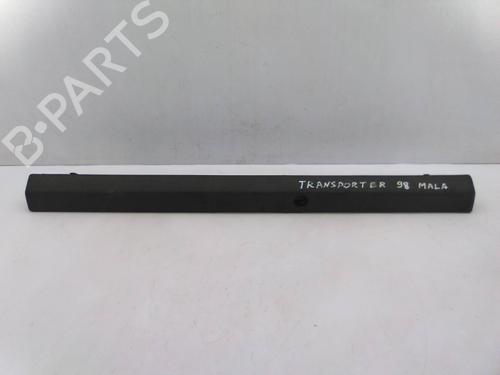 Dørlist Dørlist VW TRANSPORTER T4 Platform/Chassis (70E, 70L, 70M, 7DE, 7DL, 7D 2.4 D (78 hp) 24813289 24813289