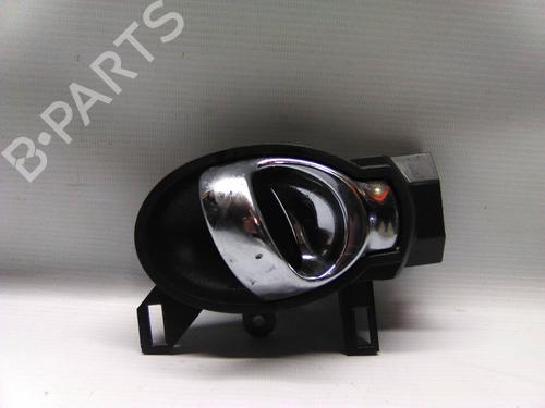 Used Front right interior door handle Front right interior door handle 19871731 19871731