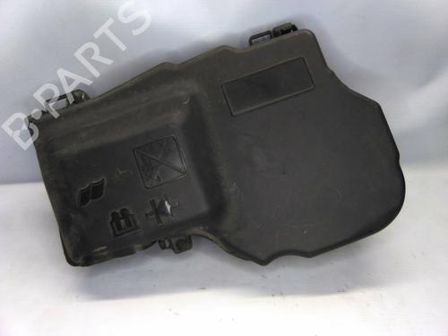 Used Fuse box Fuse box CITROËN C5 III Break (RW_) 1.6 HDi 110 (RW9HZC) (109 hp) 19871918 19871918