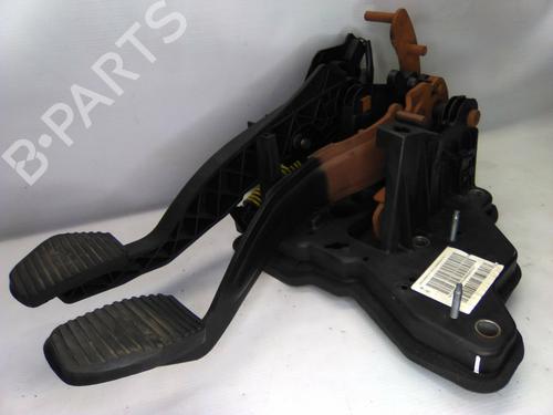 Used Break pedal Break pedal CITROËN C5 III Break (RW_) 1.6 HDi 110 (RW9HZC) (109 hp) 19871989 19871989
