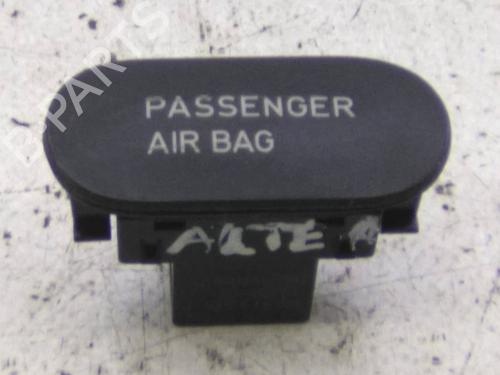 Used Electronic module Electronic module SEAT ALTEA (5P1) 1.9 TDI (105 hp) 19872126 19872126