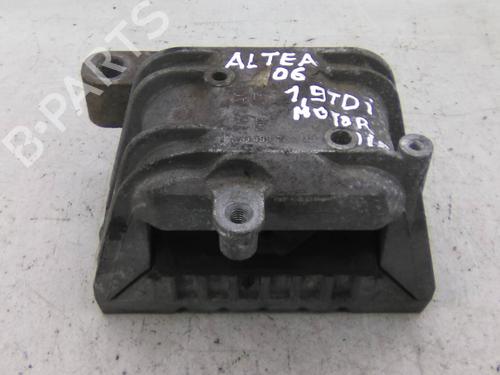 Used Engine mount Engine mount SEAT ALTEA (5P1) 1.9 TDI (105 hp) 19872181 19872181