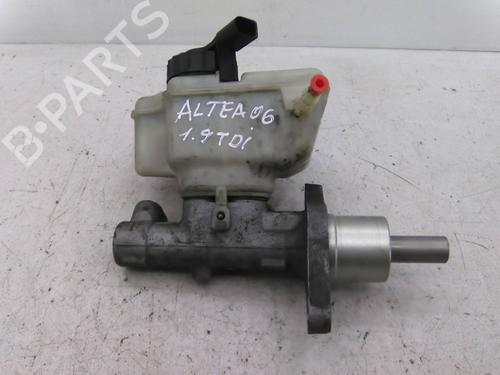 Used Brake master cylinder Brake master cylinder SEAT ALTEA (5P1) 1.9 TDI (105 hp) 19872208 19872208