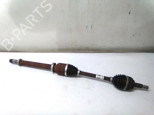Used Right front driveshaft Right front driveshaft RENAULT TWINGO II (CN0_) 1.5 dCi (CN0E) (64 hp) 19872373 19872373