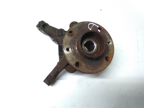 Used Right front steering knuckle Right front steering knuckle RENAULT TWINGO II (CN0_) 1.5 dCi (CN0E) (64 hp) 19872421 19872421
