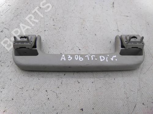 Used Interior roof handle Interior roof handle AUDI A3 (8P1) 2.0 TDI 16V (140 hp) 19872643 19872643