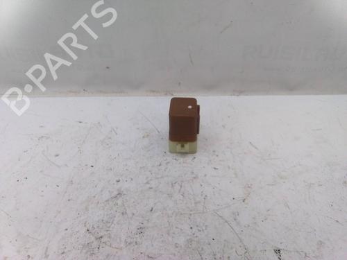 Used Switch Switch NISSAN X-TRAIL I (T30) 2.2 dCi 4x4 (136 hp) 19872766 19872766
