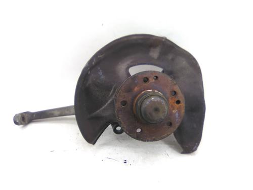 Used Left front steering knuckle Left front steering knuckle MERCEDES-BENZ C-CLASS (W202) C 200 D (202.120) (75 hp) 26742171 26742171