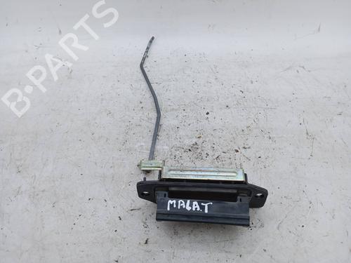 Used Tailgate handle Tailgate handle HONDA CIVIC VI Fastback (MA, MB) 1.4 i (MA8, MB2) (90 hp) 25724421 25724421
