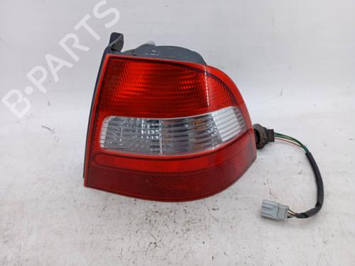 Used Right taillight Right taillight HONDA CIVIC VI Fastback (MA, MB) 1.4 i (MA8, MB2) (90 hp) 25724425 25724425