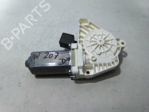 Used Right front window motor Right front window motor MERCEDES-BENZ E-CLASS Convertible (A207) E 200 CGI (207.448) (184 hp) 19873567 19873567