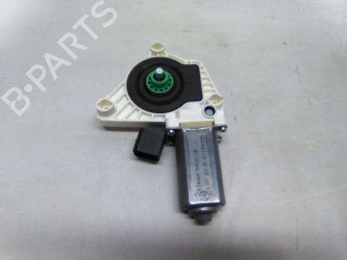 Used Left front window motor Left front window motor MERCEDES-BENZ E-CLASS Convertible (A207) E 200 CGI (207.448) (184 hp) 19873569 19873569