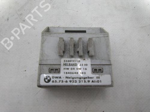 Used Electronic module Electronic module BMW 5 Touring (E39) 520 d (136 hp) 19873646 19873646