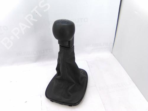 Used Shift knob Shift knob OPEL CORSA D (S07) 1.3 CDTI (L08, L68) (75 hp) 19873759 19873759