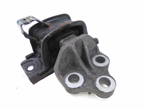 Used Engine mount Engine mount OPEL CORSA D (S07) 1.3 CDTI (L08, L68) (75 hp) 19873760 19873760