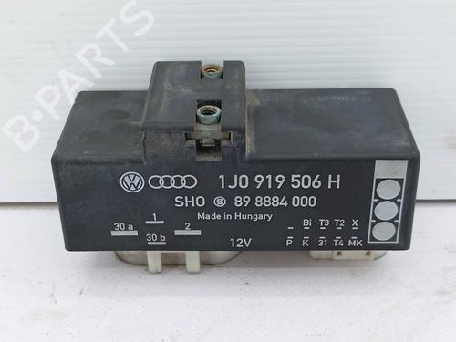 Used Electronic module Electronic module AUDI A3 (8L1) 1.9 TDI (90 hp) 19873866 19873866