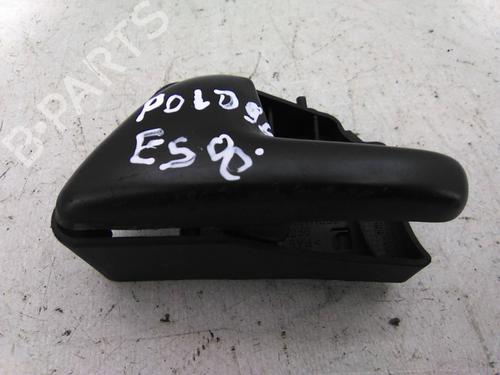Used Front left interior door handle Front left interior door handle VW POLO III (6N1) 45 1.0 (45 hp) 19874307 19874307