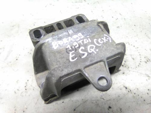Used Gearbox mount Gearbox mount VW BORA I (1J2) 1.9 TDI (90 hp) 19874313 19874313