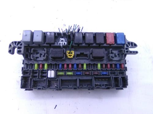 Used Fuse box Fuse box HONDA JAZZ II (GD_, GE3, GE2) 1.2 i-DSI (GD5, GE2) (78 hp) 19874380 19874380