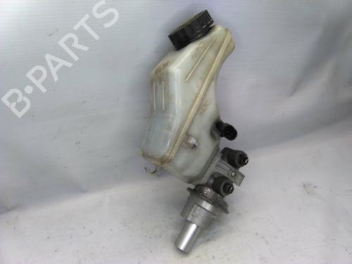 Used Brake master cylinder Brake master cylinder OPEL CORSA D (S07) 1.2 (L08, L68) (80 hp) 19875082 19875082