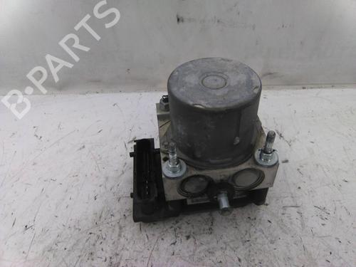 Used ABS pump ABS pump OPEL CORSA C (X01) 1.3 CDTI (F08, F68) (70 hp) 19875090 19875090