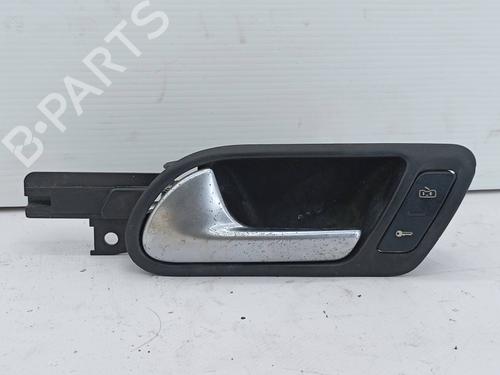 Used Front left interior door handle Front left interior door handle VW GOLF V (1K1) 1.9 TDI (105 hp) 19875111 19875111