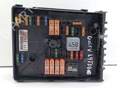 Used Fuse box Fuse box VW GOLF V (1K1) 1.9 TDI (105 hp) 19875164 19875164