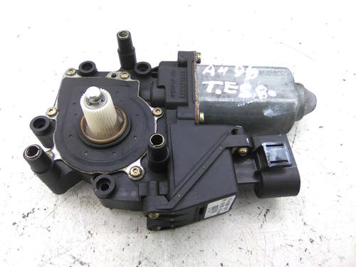 Used Left rear window motor Left rear window motor AUDI A4 B5 (8D2) 1.9 TDI (75 hp) 19875296 19875296