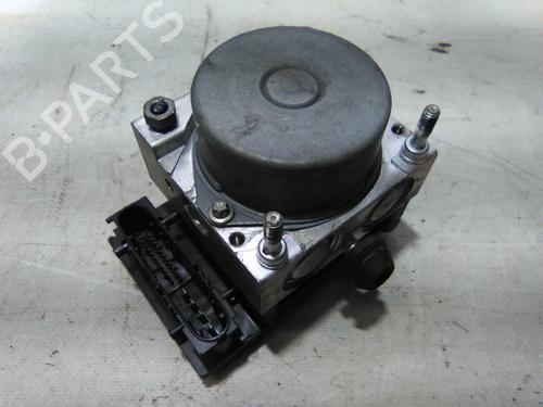 Used ABS pump ABS pump RENAULT CLIO III Grandtour (KR0/1_) 1.5 dCi (KR0G) (68 hp) 19875648 19875648