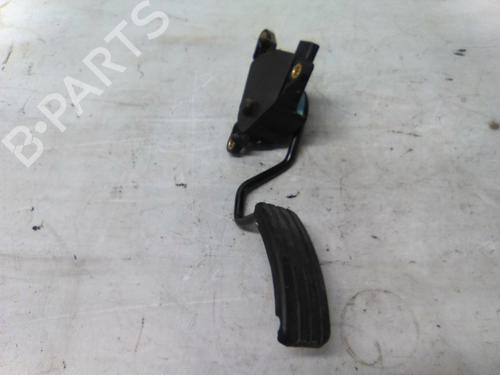 Pedal Pedal RENAULT CLIO III Grandtour (KR0/1_) 1.5 dCi (KR0G) (68 hp) 19875658 19875658