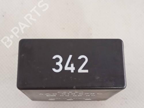 Used Switch Switch AUDI 80 B4 Saloon (8C2) 1.9 TDI (90 hp) 19876041 19876041