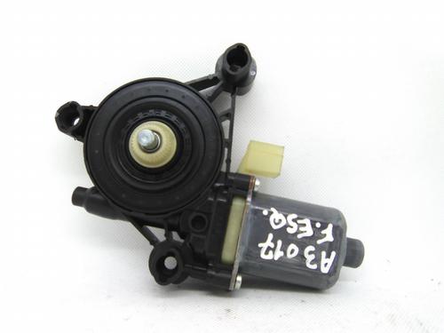 Used Left front window motor Left front window motor AUDI A3 (8V1, 8VK) 2.0 TDI (143 hp) 22939596 22939596
