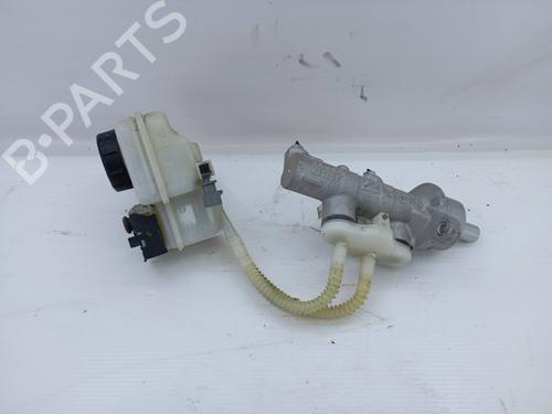 brake-master-cylinder-opel-meriva-a-mpv-x03-2003-2004-2005-2006-2007-2008-2009-2010-28059166 main image