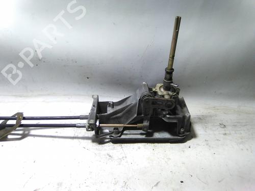 Used Gear lever Gear lever VW SHARAN (7M8, 7M9, 7M6) 2.0 (115 hp) 19876497 19876497