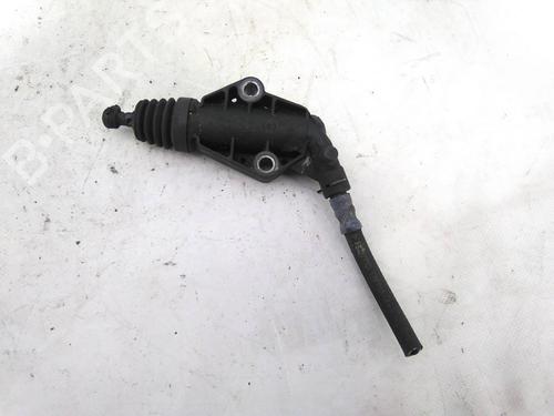 Used Clutch slave cylinder Clutch slave cylinder 19876523 19876523