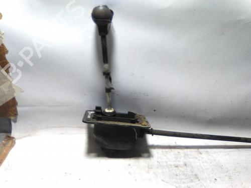 Used Gear lever Gear lever VW POLO II (86C, 80) 1.1 (50 hp) 22939738 22939738