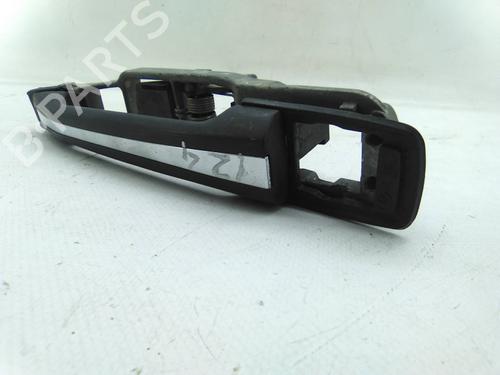 Used Front left exterior door handle Front left exterior door handle MERCEDES-BENZ 124 Saloon (W124) 300 D (124.130) (109 hp) 19876756 19876756