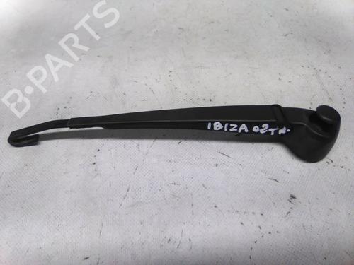 Used Rear windshield wiper arm Rear windshield wiper arm SEAT IBIZA III (6L1) 1.2 (64 hp) 19876745 19876745