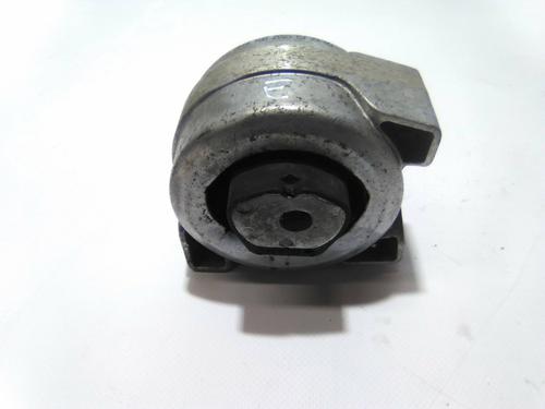 Used Engine mount Engine mount MERCEDES-BENZ A-CLASS (W169) A 150 (169.031, 169.331) (95 hp) 19876880 19876880