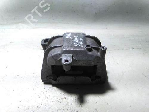Used Engine mount Engine mount AUDI A3 (8P1) 2.0 TDI (136 hp) 19876910 19876910